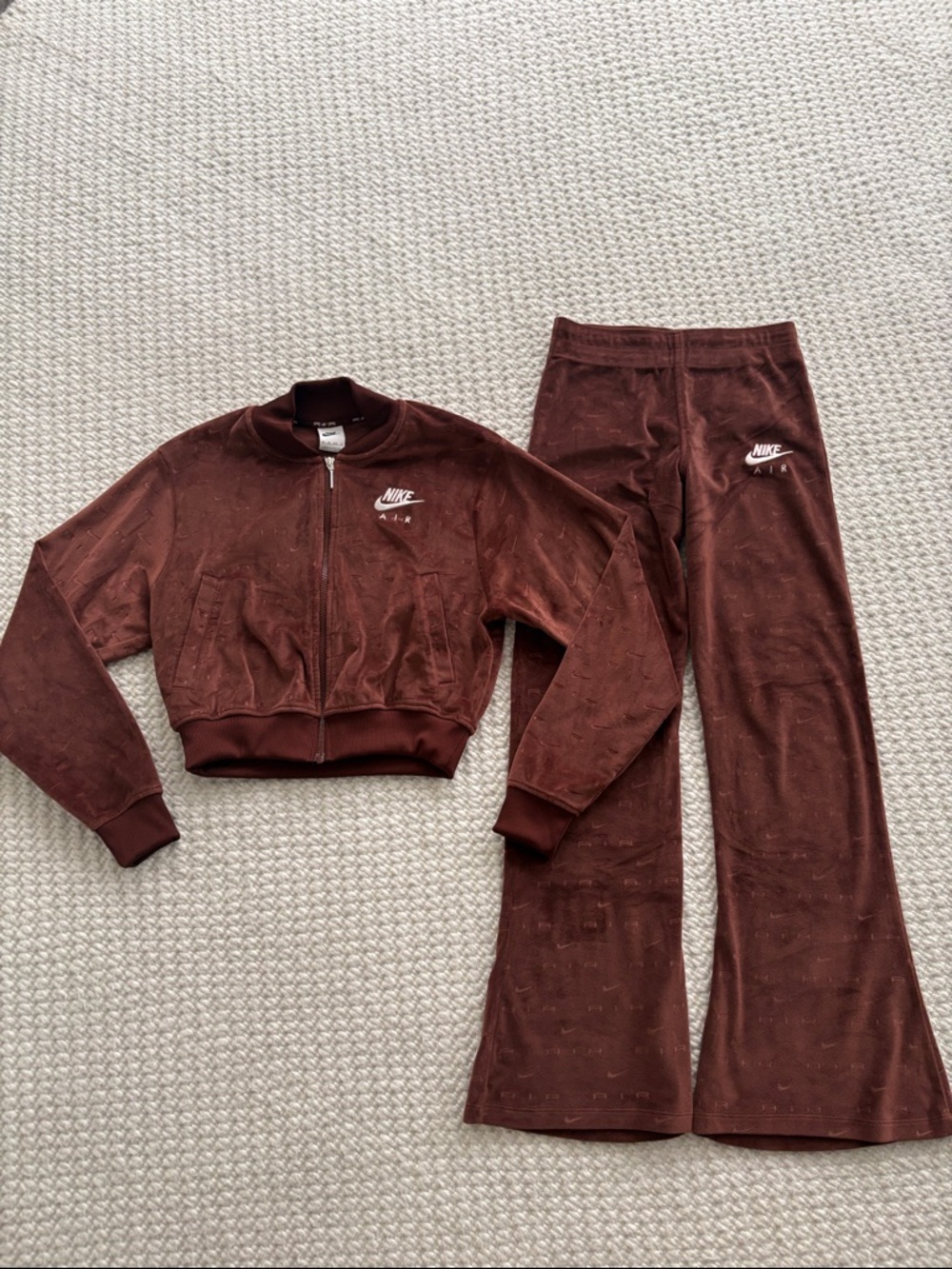 Nike Brown Velour Air Cropped Jacket XS & Flared Pants S Set